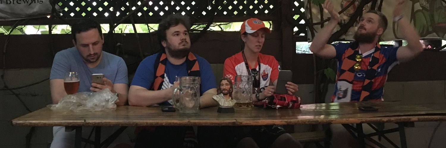 its_juneta's profile banner image