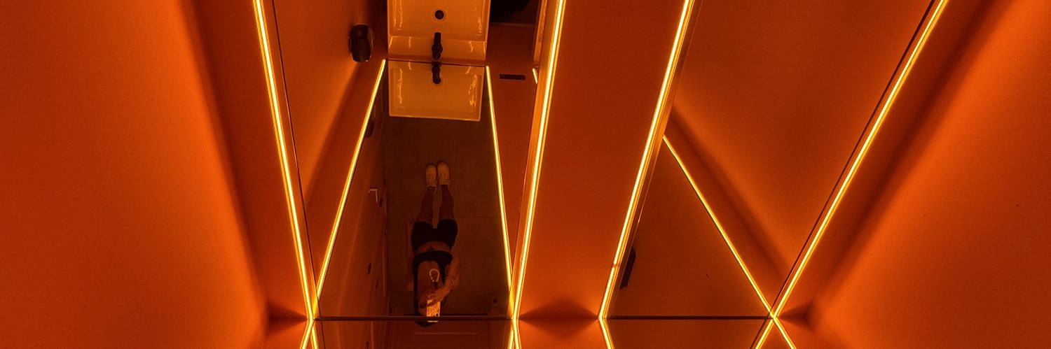 stephgroovesmotel banner