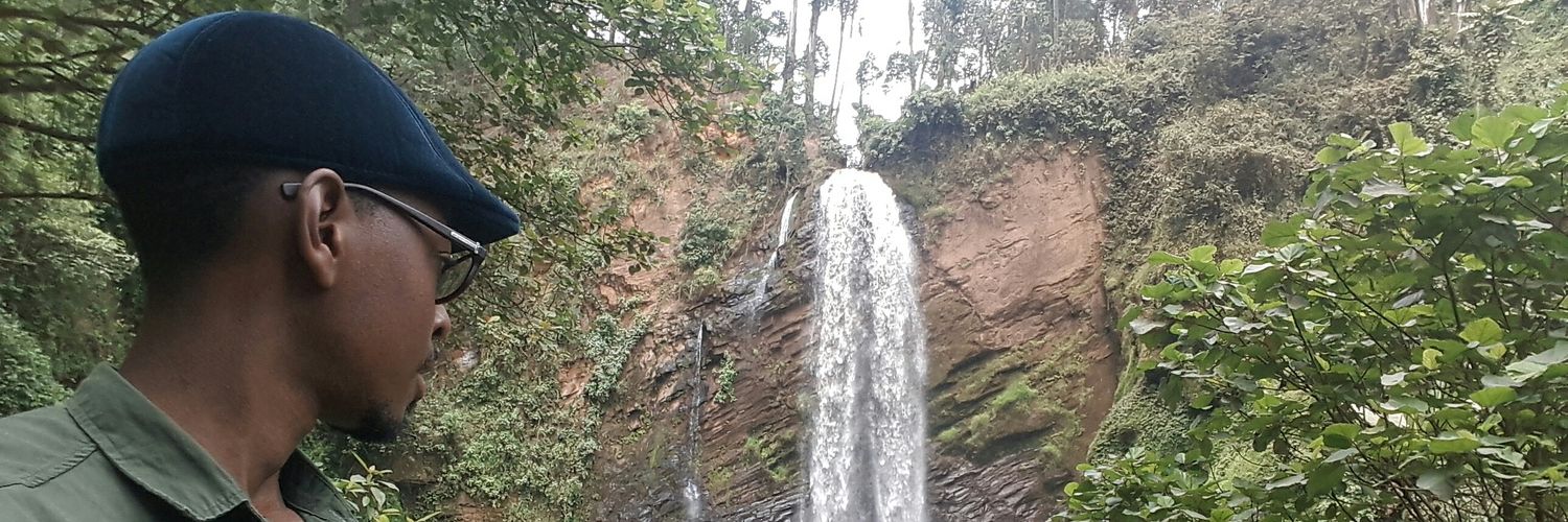 Tumwebaze Joseph 😎 banner