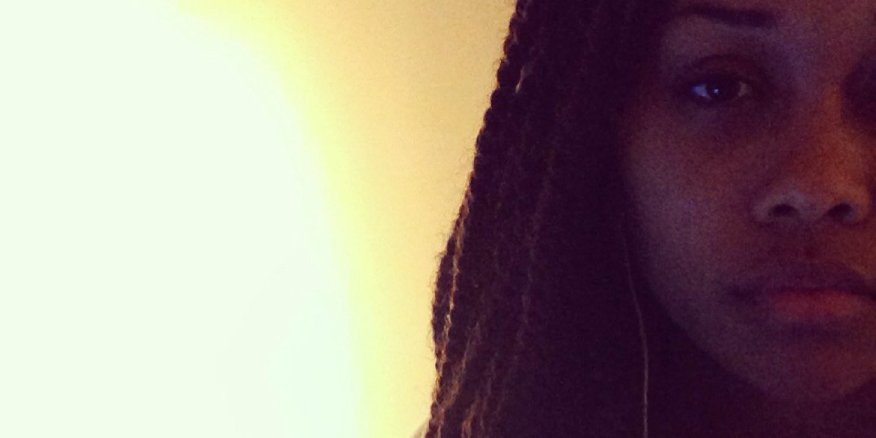 danielle nicole. banner