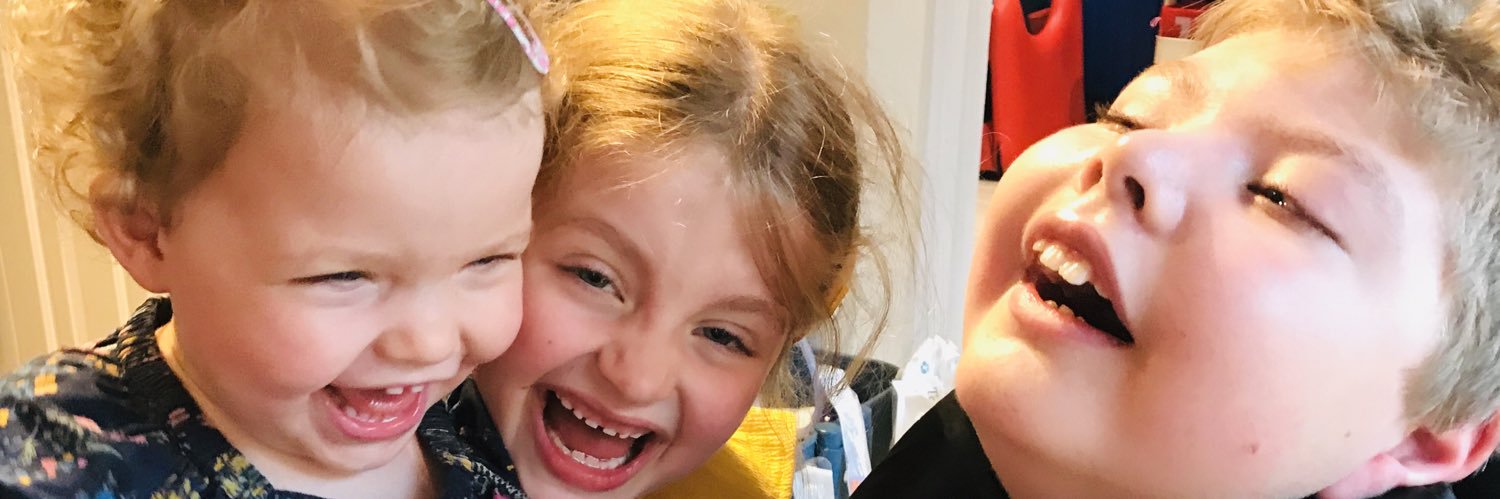 slightlyhelen's profile banner image