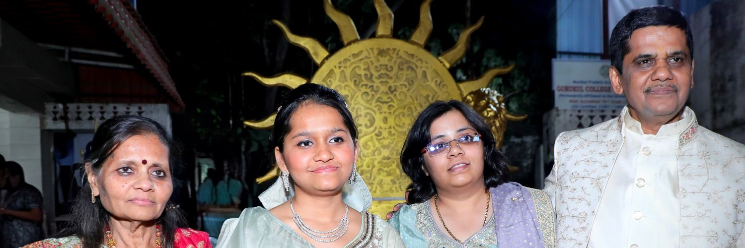 bhavaaa21's profile banner image