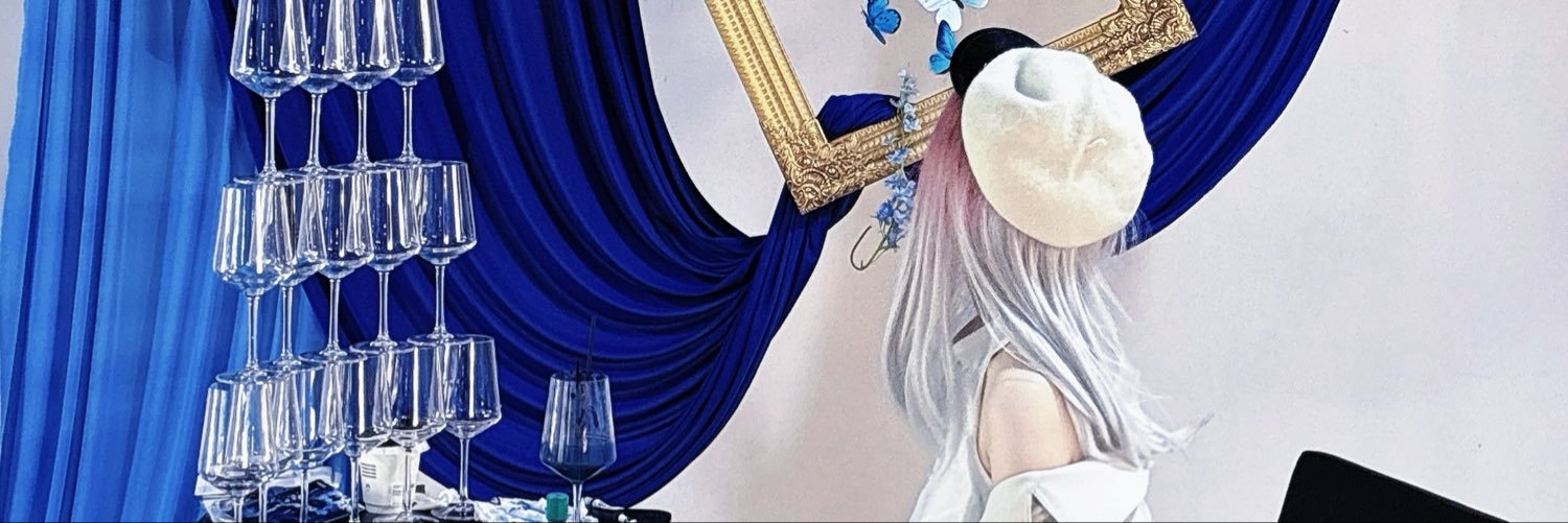clarashalomX's profile banner image