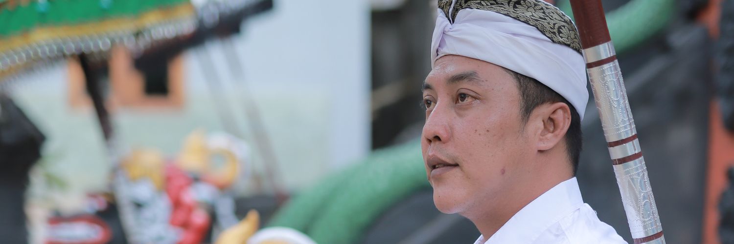 EengWeddink's profile banner image