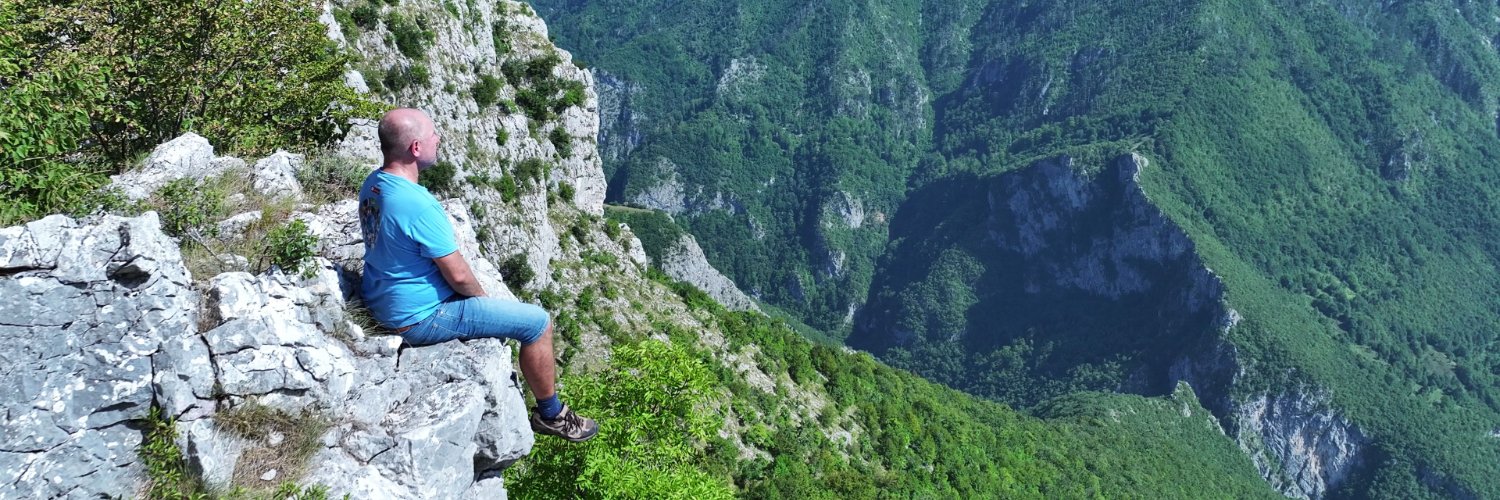 tomazgorec's profile banner image