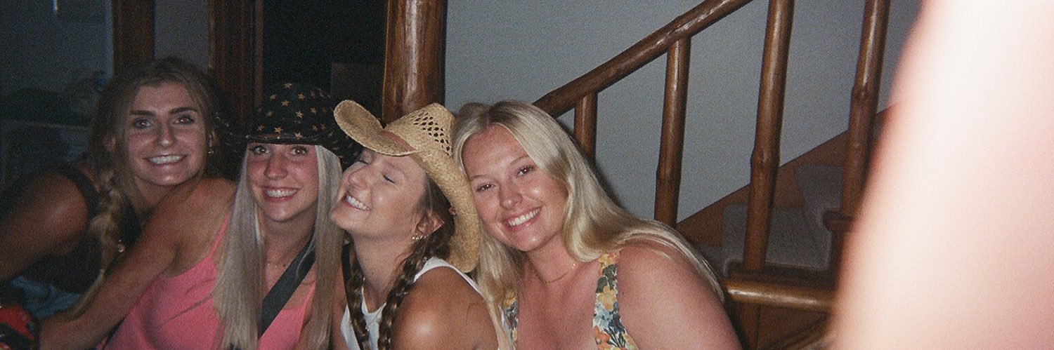 flommegan's profile banner image