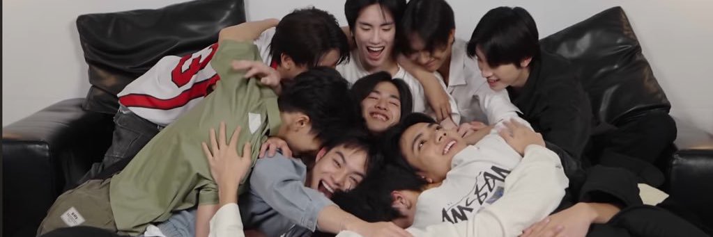 T o N S o M 🍊 banner