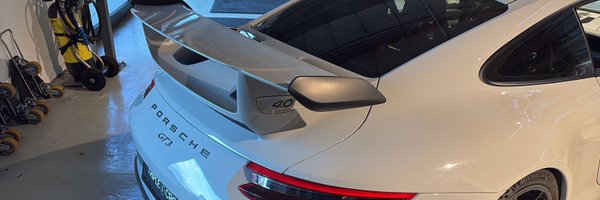 DanBakker Profile Banner