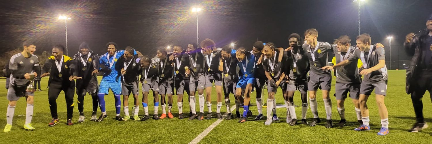 Milvin 🇮🇹🇬🇭 banner