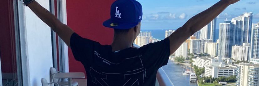 lil3eazy's profile banner image