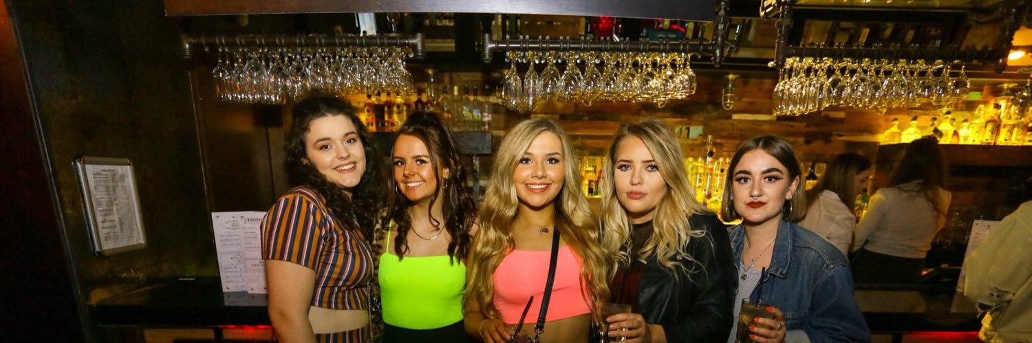 amybeee3's profile banner image