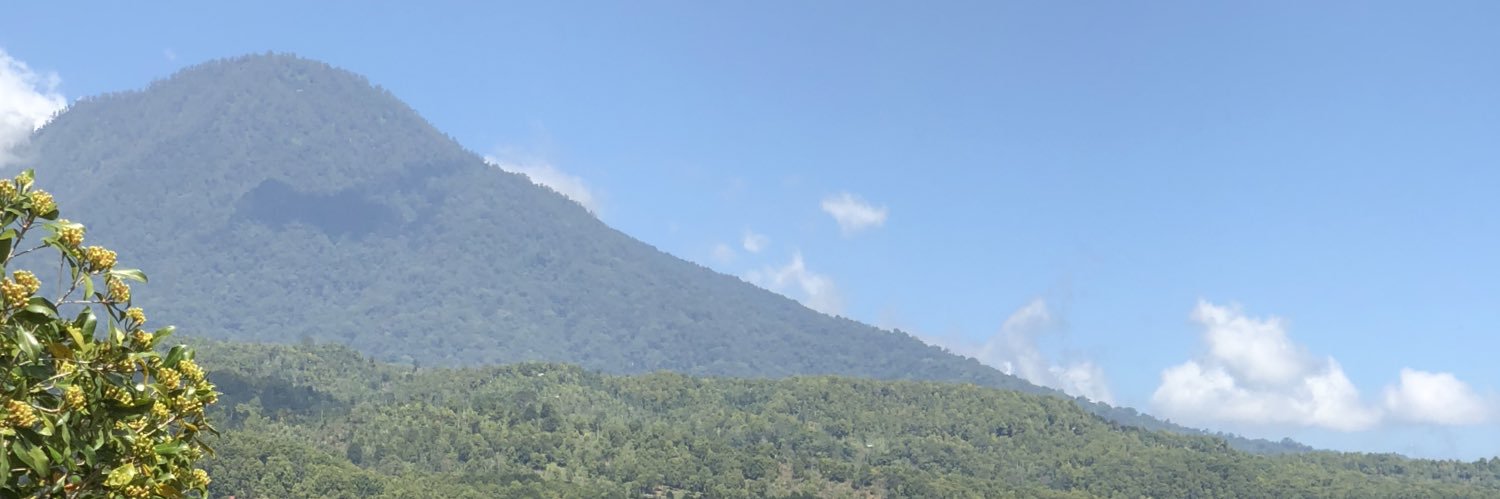 toch10's profile banner image