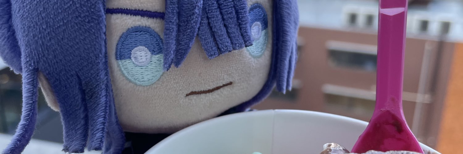 KML_vo's profile banner image