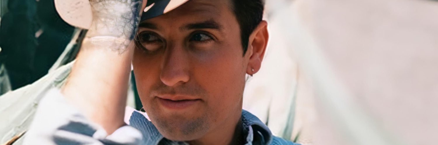 monseglvn7's profile banner image