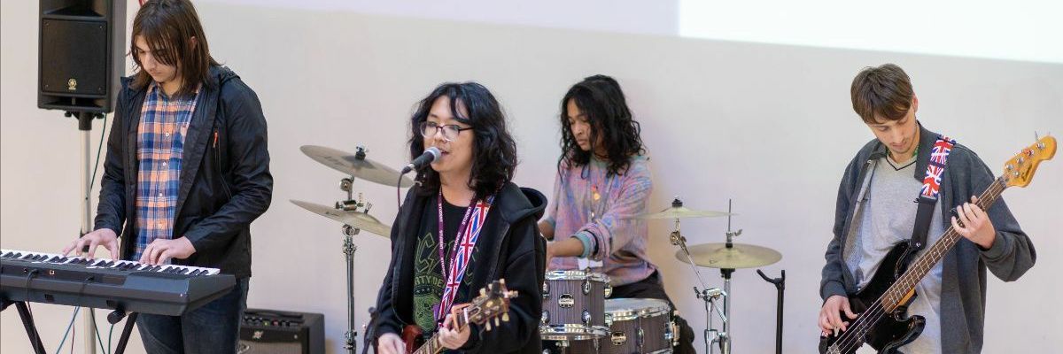 roo2566's profile banner image