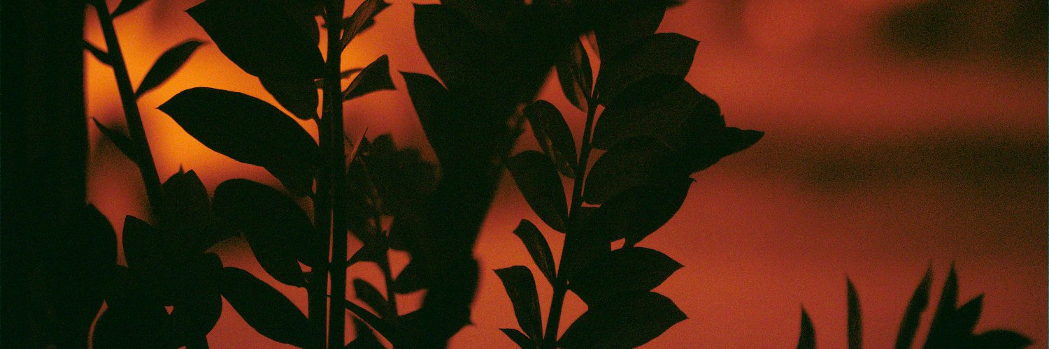 hubret's profile banner image