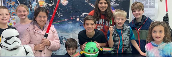 ecsetser Profile Banner