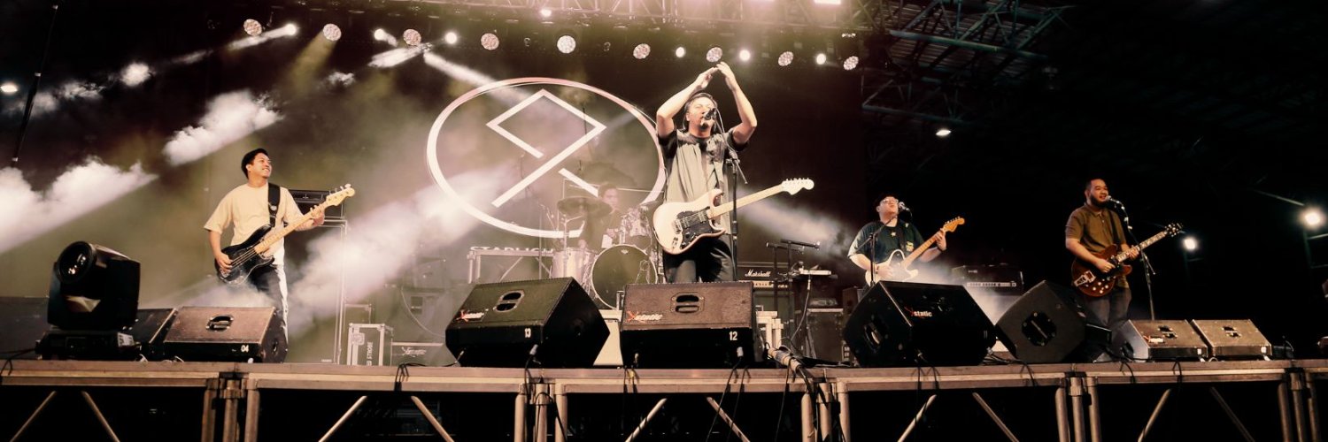 Starlight Replica banner