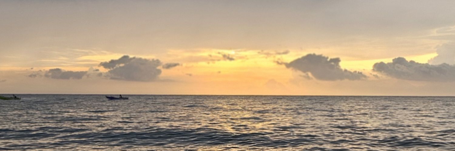 07_TENkim's profile banner image