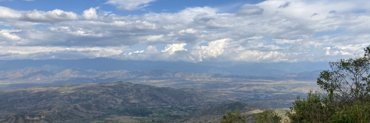 luishmontes's profile banner image