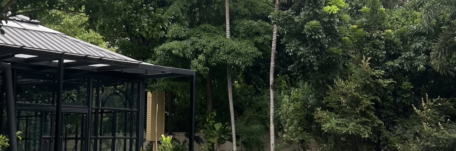 _iLolla's profile banner image