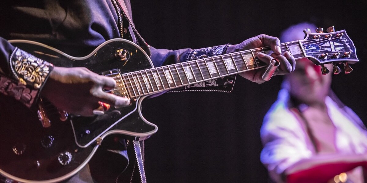 Cecile & Ramone banner