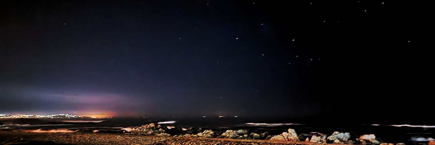 tiochewi's profile banner image