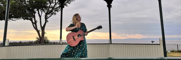 Nina_Sundstrom_ Profile Banner