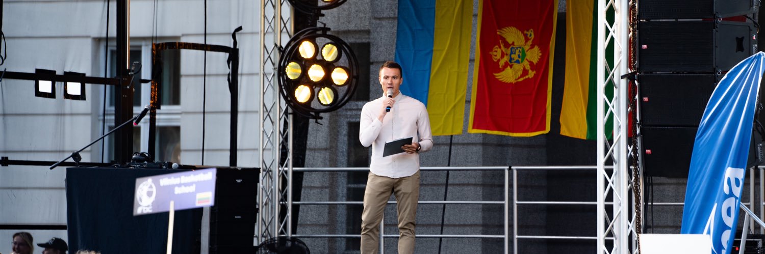 Damian Markowski banner