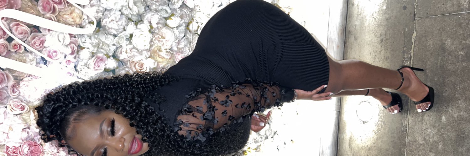 thassyanaa_'s profile banner image