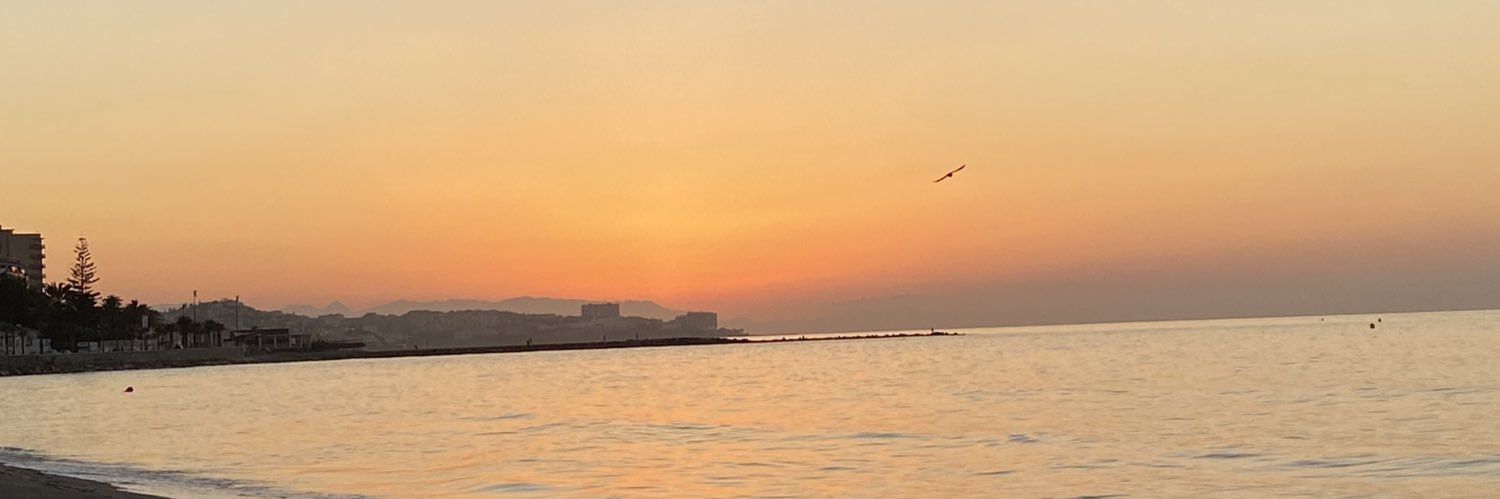 AnaJose_14's profile banner image