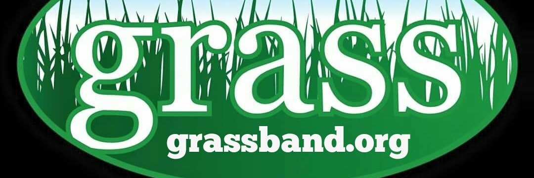 Grass banner