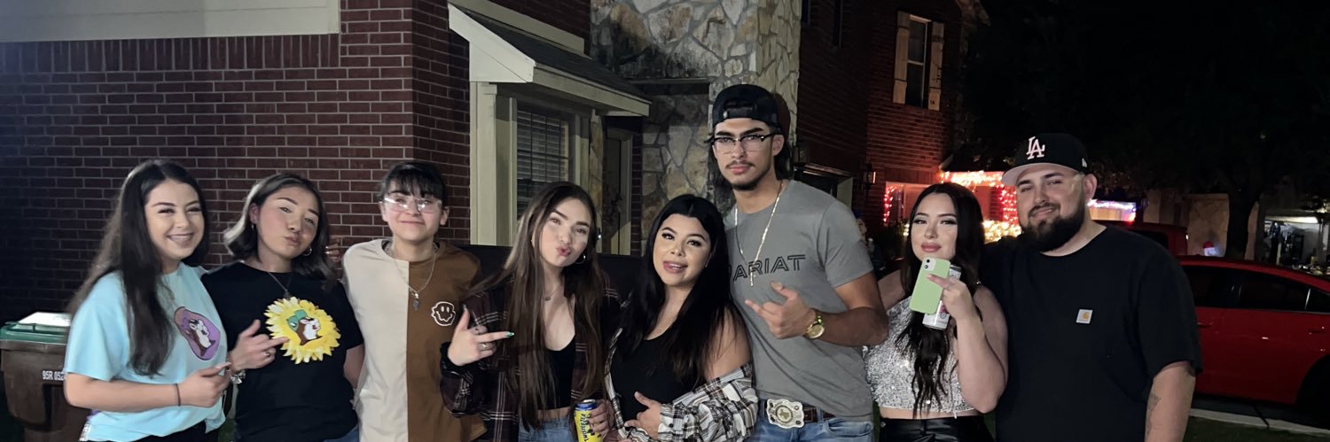 llleeeaaaahh's profile banner image