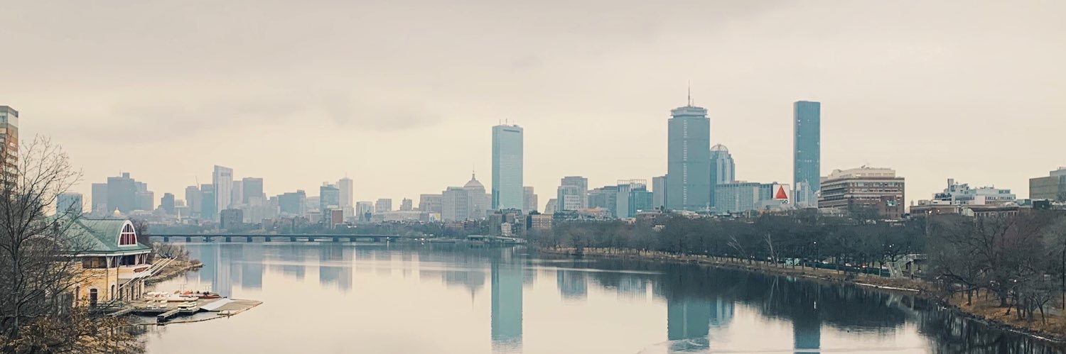 EmmaMoneuse1's profile banner image