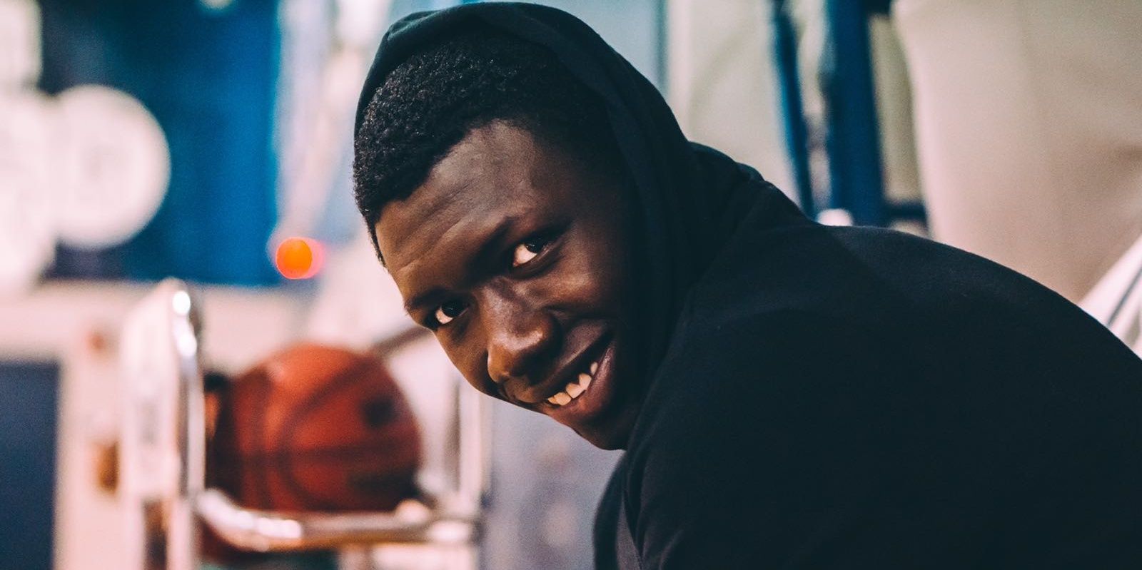 waly niang banner