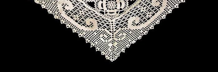 zeyneppmenguc's profile banner image