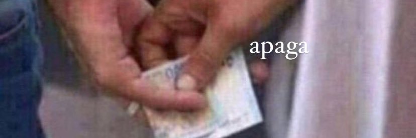 nuncaroline's profile banner image