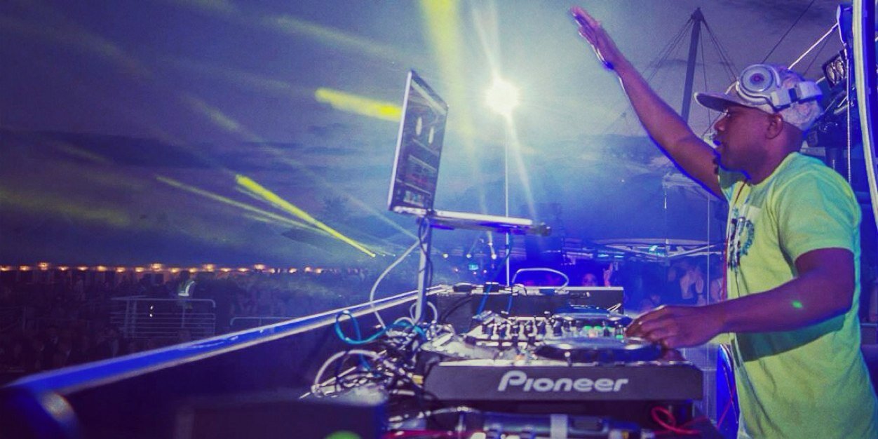 officialdjking's profile banner image