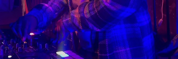 RoRo__CEO Profile Banner
