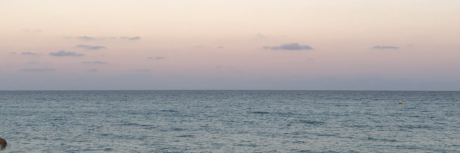 Lorenajm99's profile banner image