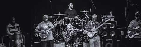 Ṣeun Kútì and Fẹlá's Egypt 80 banner