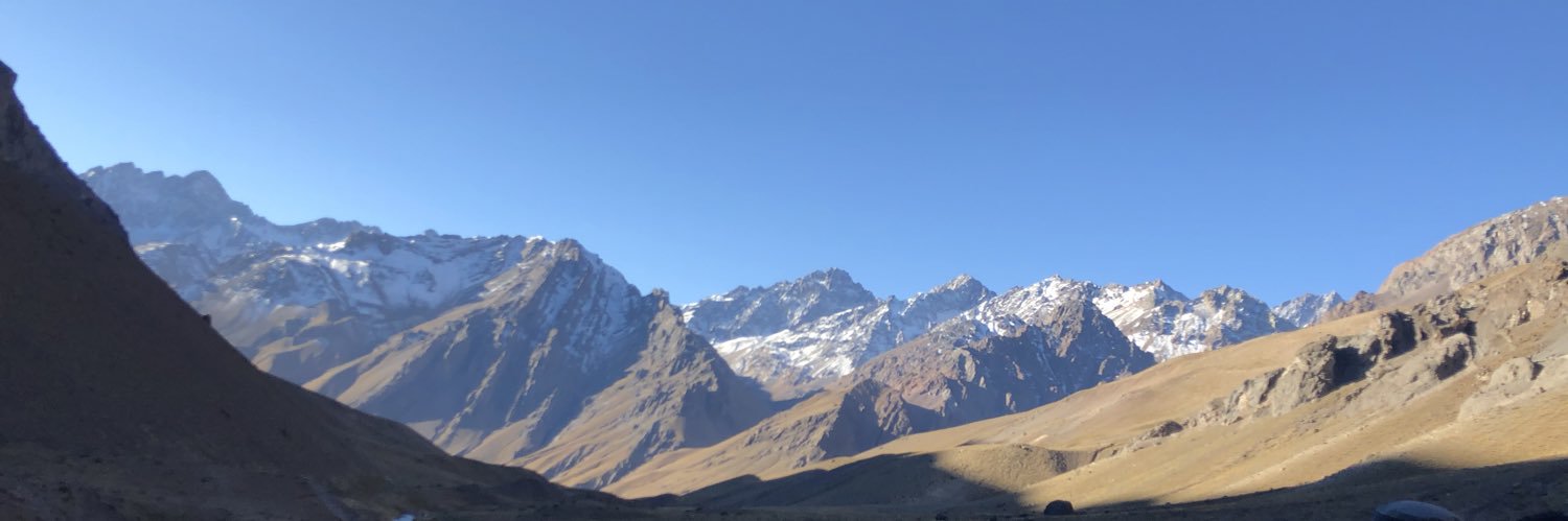 dguzmanc's profile banner image