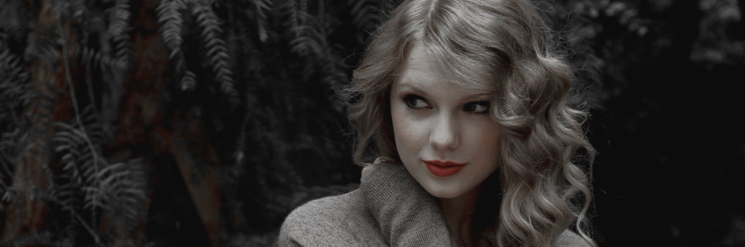 yoli. (taylor’s version) 💜🧣 the bus kids. banner