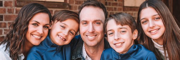 paulafaris Profile Banner