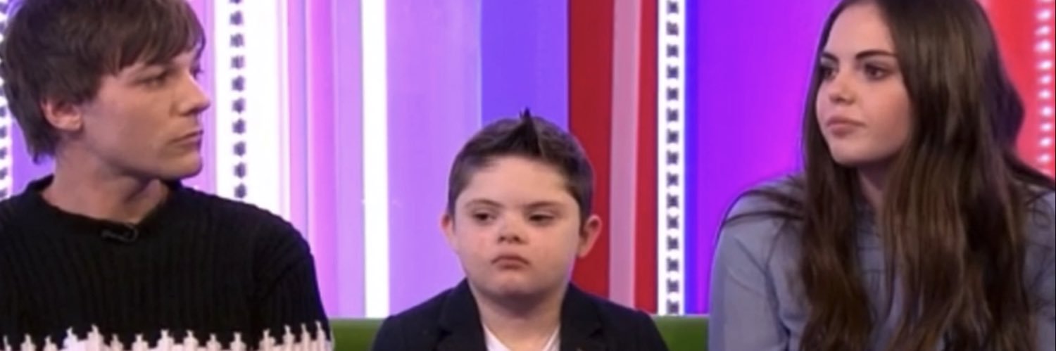 Isabella Signs banner