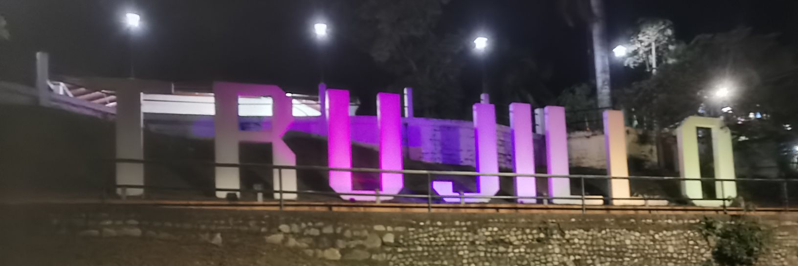 emocimushn's profile banner image
