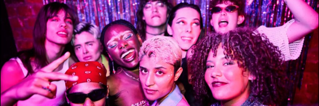 Chatham Life & Style banner