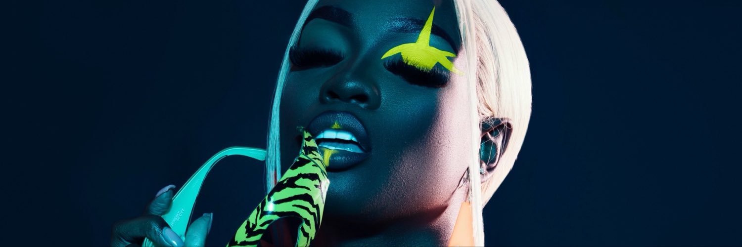 AlixHarmoni's profile banner image