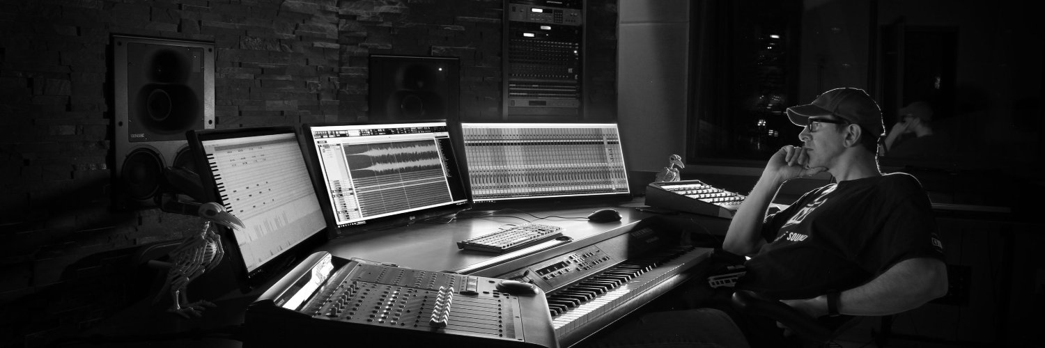 davedelbridge's profile banner image