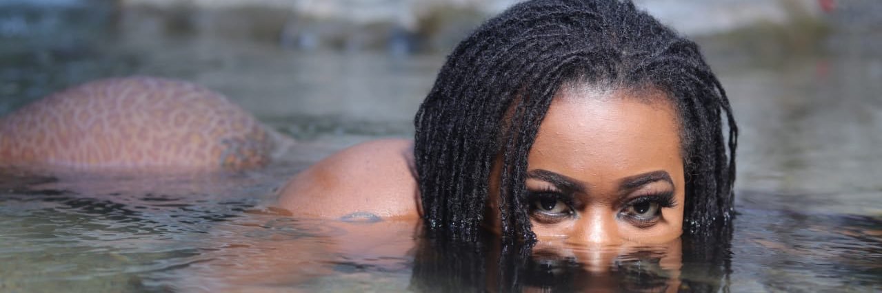 The real Stacious banner